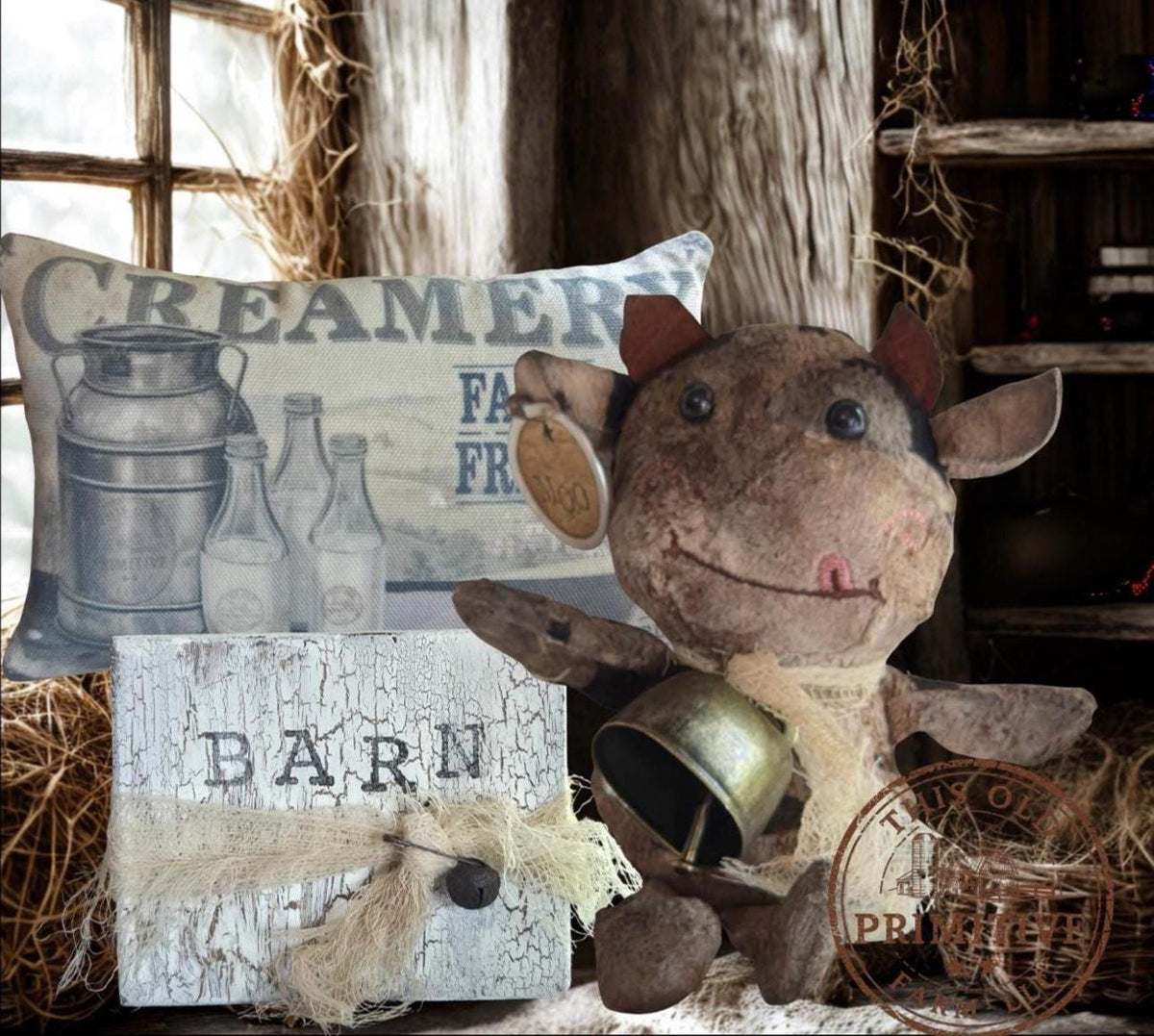 Primitive Farmhouse Cow Shelf Sitter, Grunged Barn Decor, Rustic Farm Fresh Accent