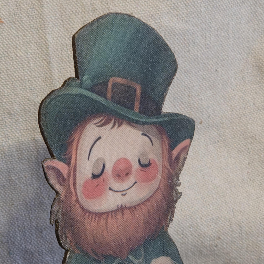 Limited Edition Primitive St. Patrick’s Leprechaun Shelf Decor – Handmade Folk Art Accent