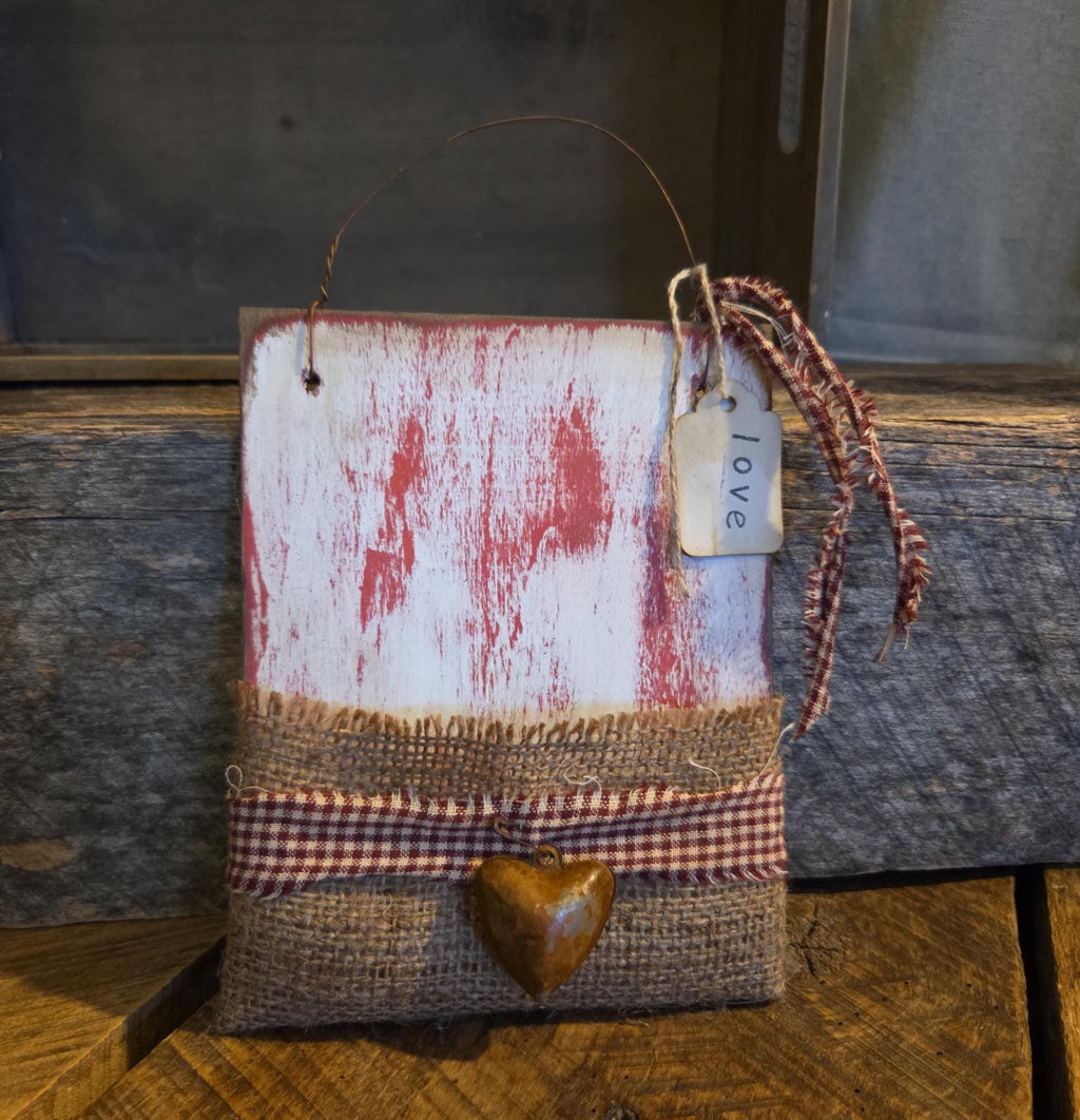 Primitive Valentine Pocket Hanger – Rustic Farmhouse Valentine Decor, Handmade Burlap Heart Wall Accent