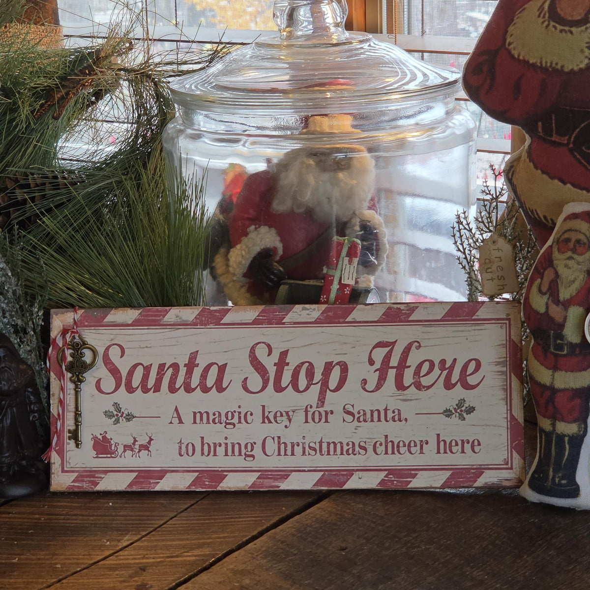 Handmade Santa Magic Key Wood Sign | Rustic Farmhouse Christmas Decor (13x5)