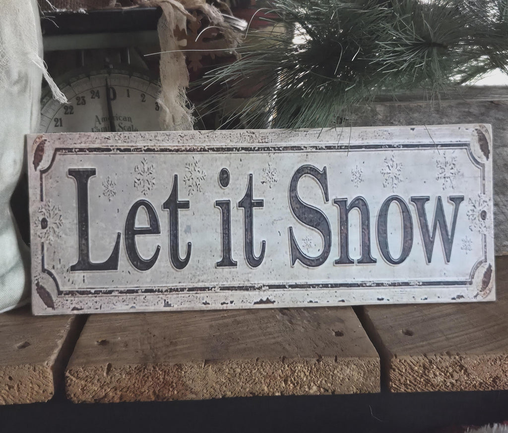 Let it Snow Wood Sign | Rustic Farmhouse Christmas Decor (13x5)
