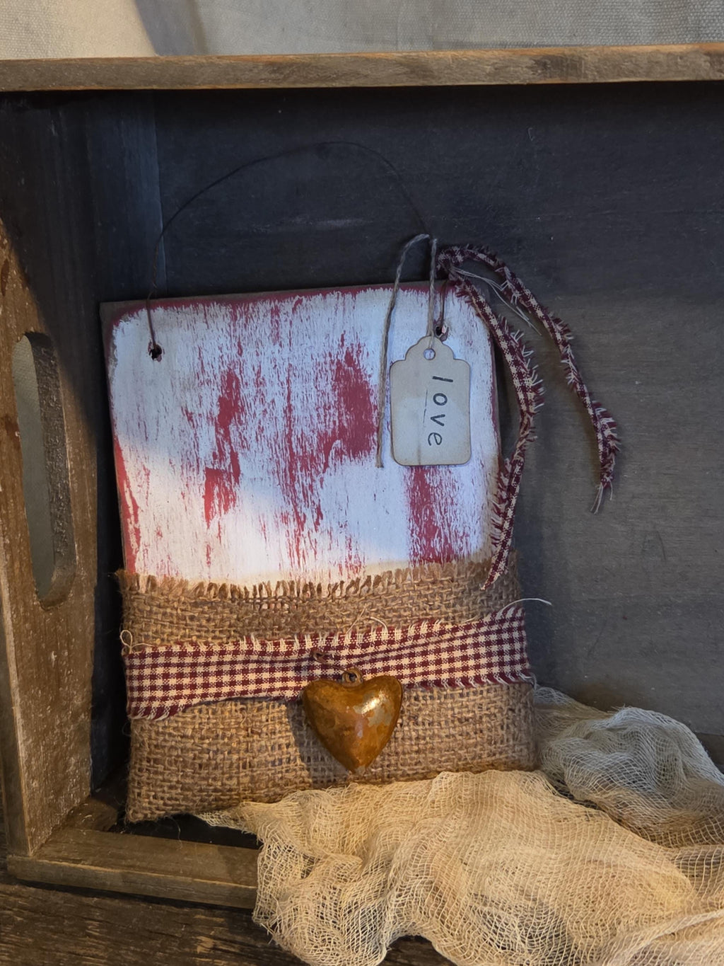 Primitive Valentine Pocket Hanger – Rustic Farmhouse Valentine Decor, Handmade Burlap Heart Wall Accent