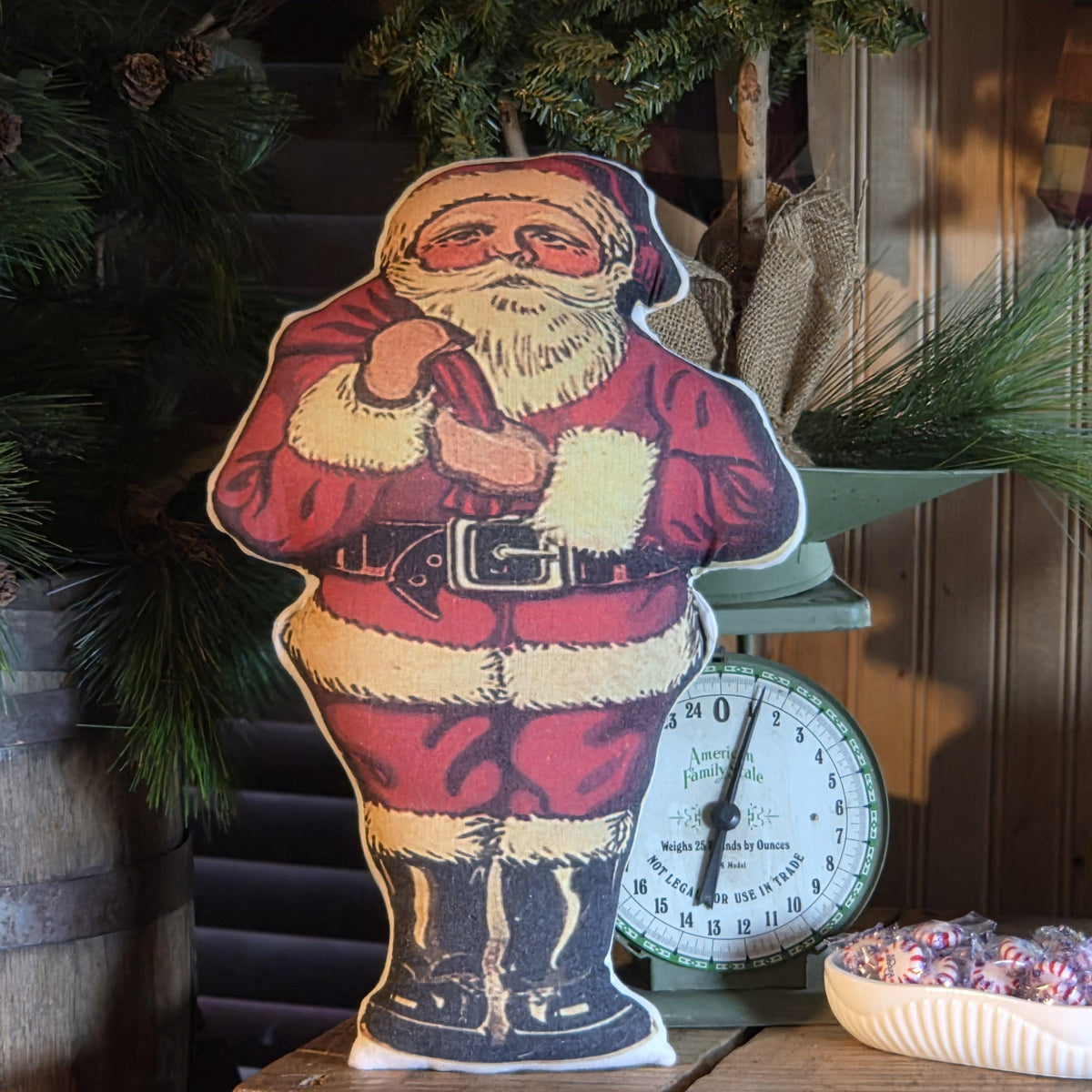 Primitive Farmhouse Nostalgic Santa Claus Pillow (12 x 18) – Aged Fabric Prop