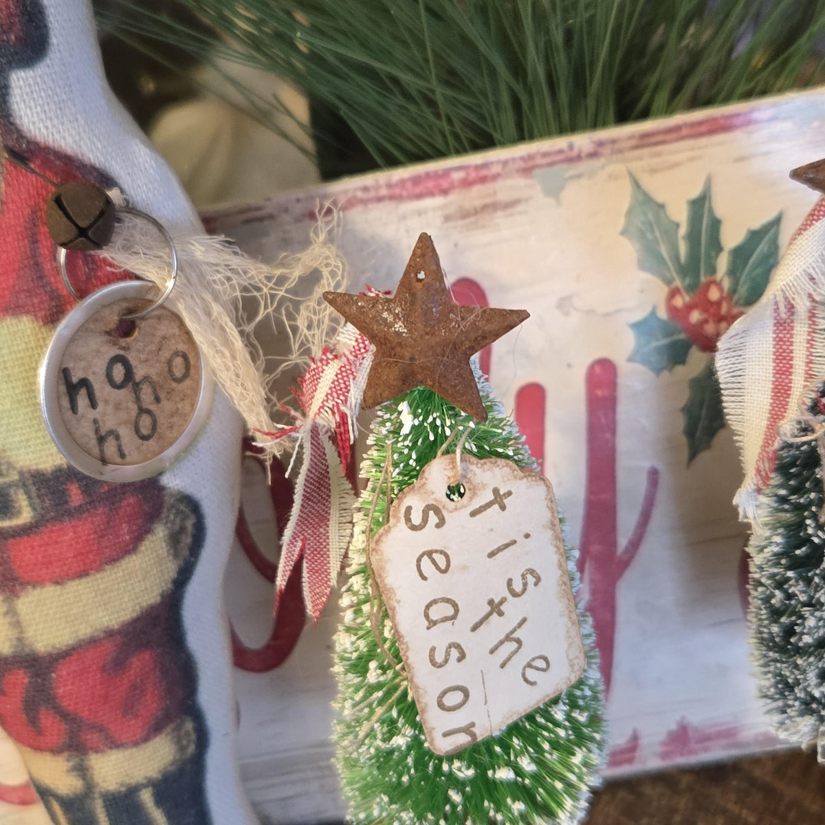 Primitive Santa Christmas Decor | Rustic Farmhouse Santa Gift | Bottle Brush Tree with Rusty Star on Wooden Spool | Nostalgic Holiday Shelf
