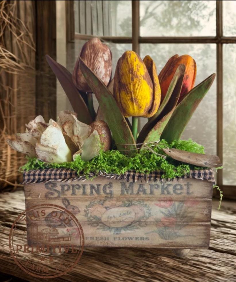 Spring Market Tulip Crate – Mini Primitive Mercantile Shelf Display – Farmhouse Easter Decor