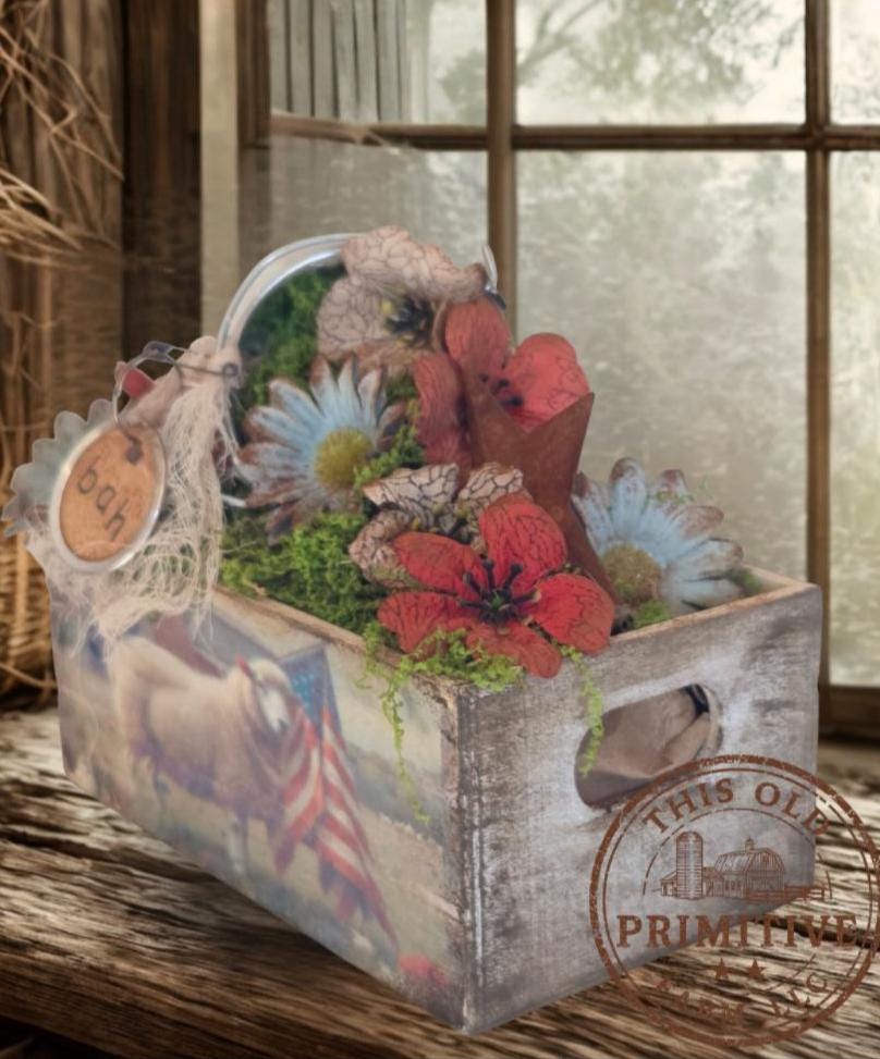 Primitive Americana Sheep Crate: Patriotic Farmhouse Shelf Decor