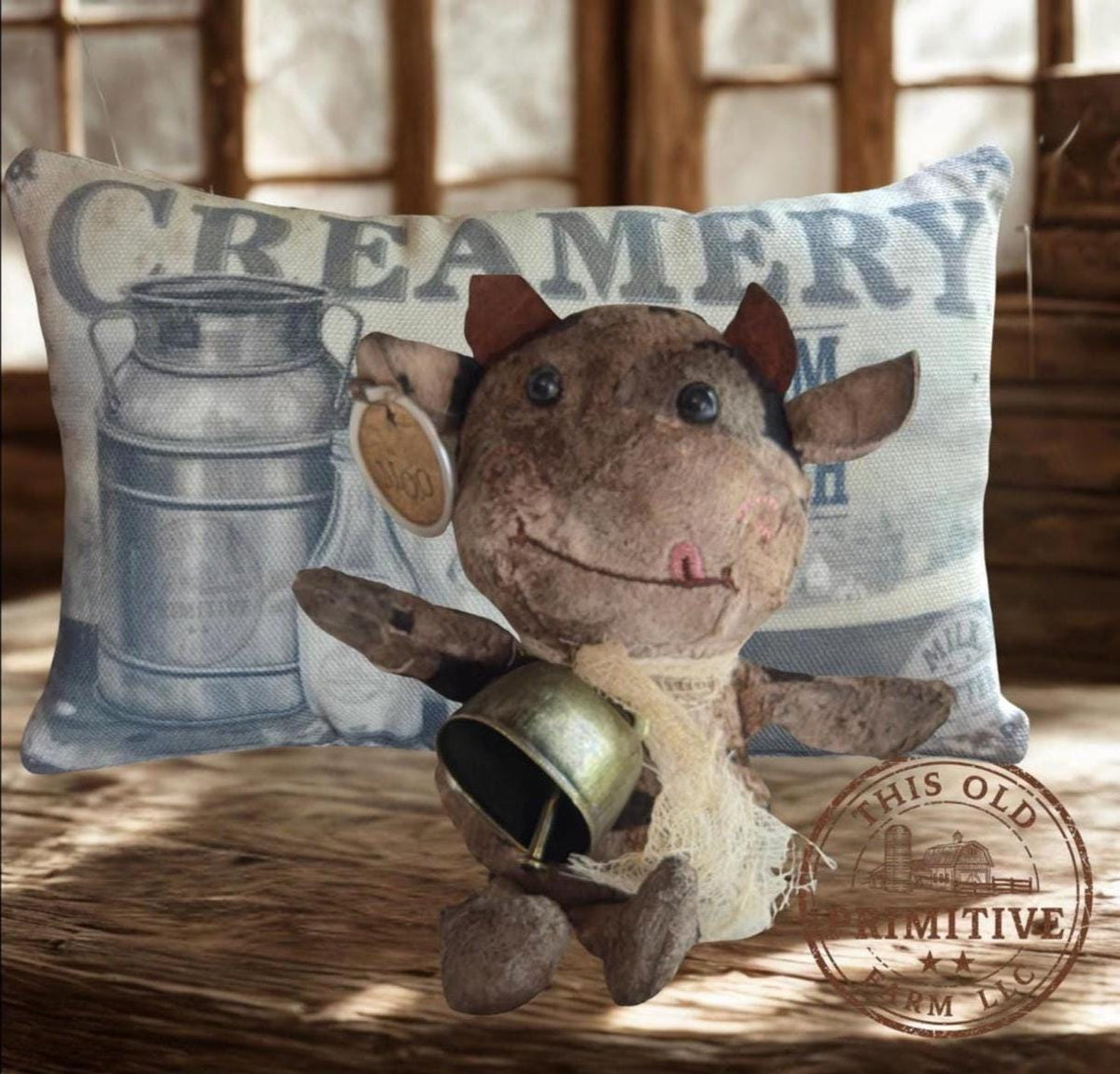 Primitive Farmhouse Cow Shelf Sitter, Grunged Barn Decor, Rustic Farm Fresh Accent