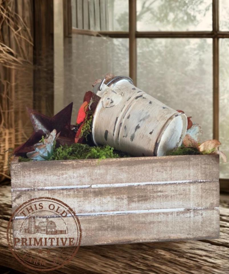 Primitive Americana Sheep Crate: Patriotic Farmhouse Shelf Decor