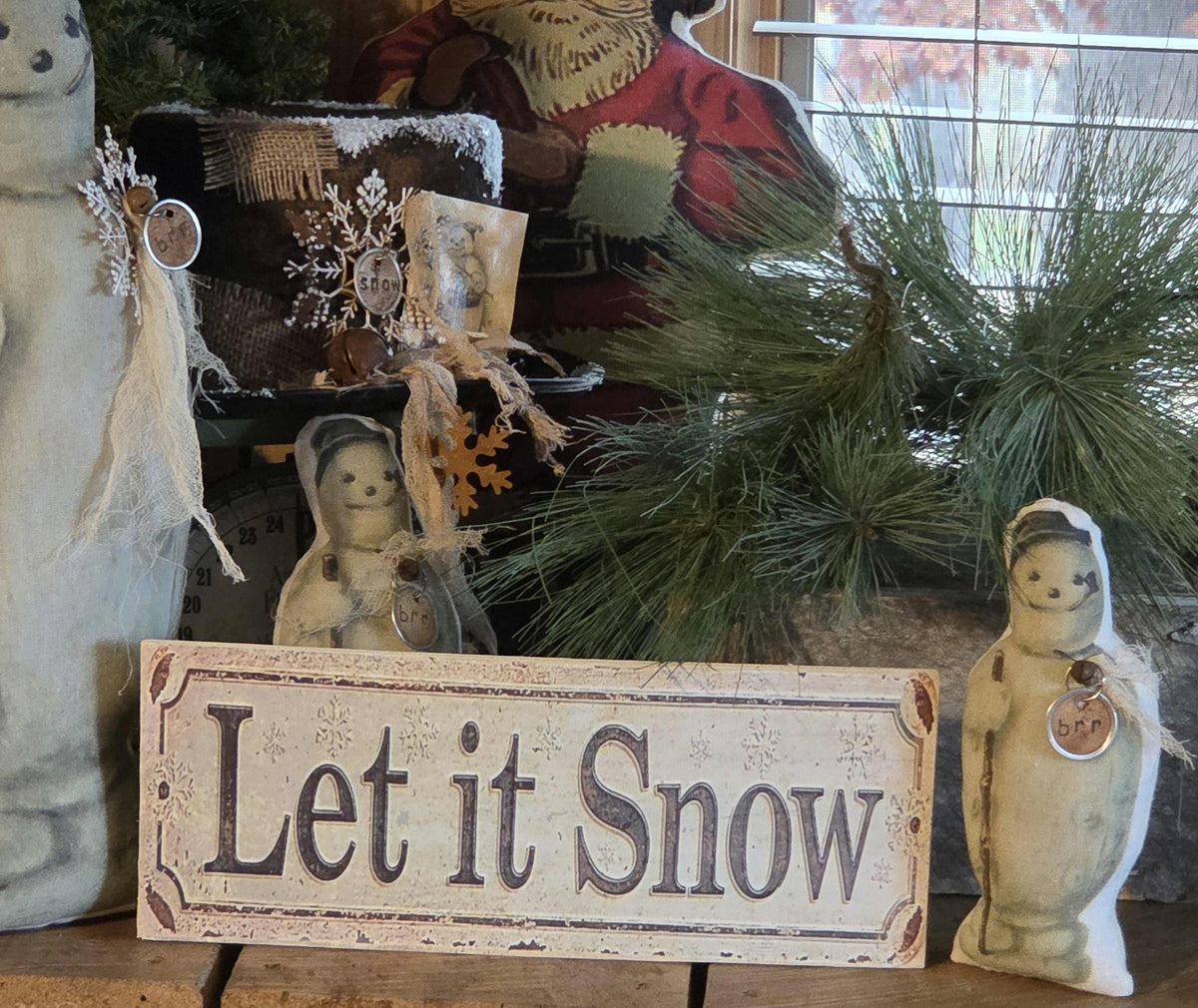 Let it Snow Wood Sign | Rustic Farmhouse Christmas Decor (13x5)