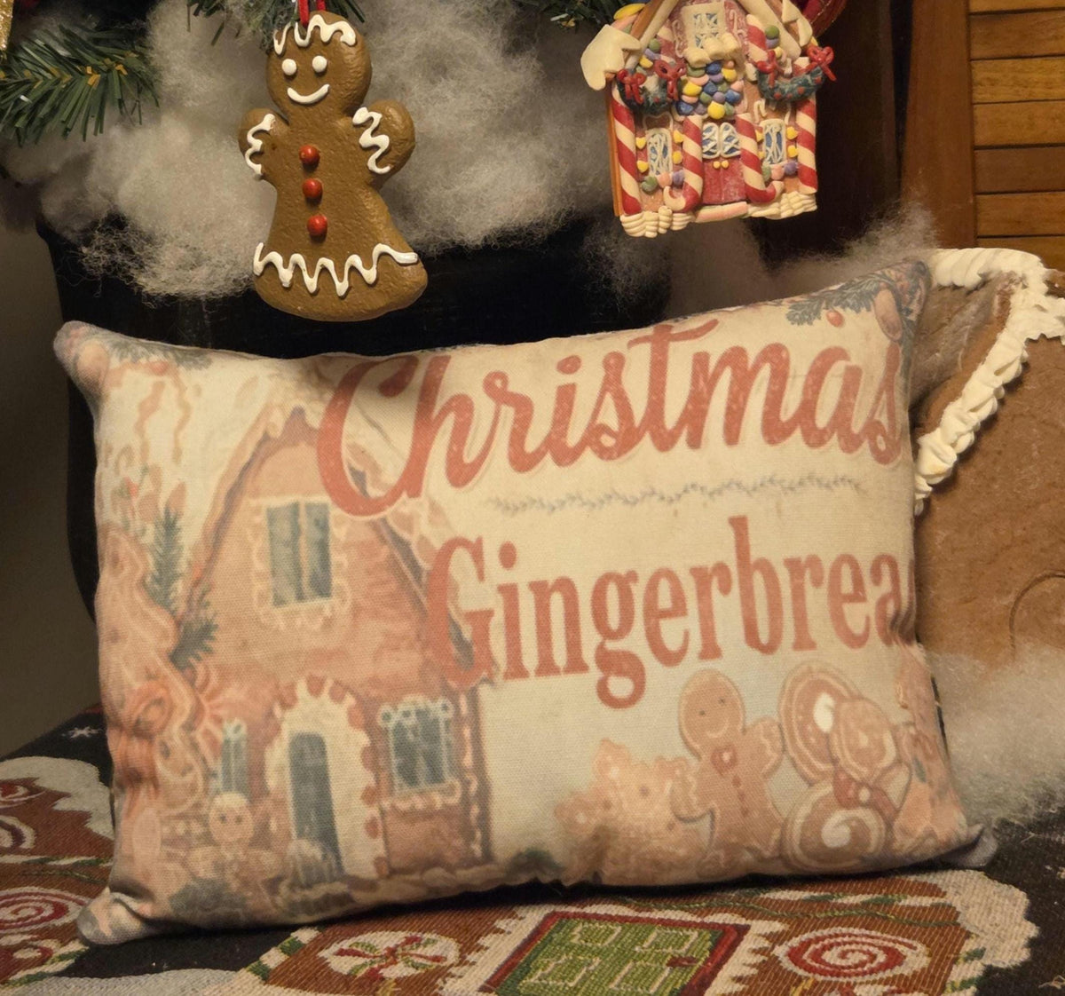 Primitive Gingerbread House Pillow, Vintage Christmas Decor, Farmhouse Shelf Sitter (12x8)