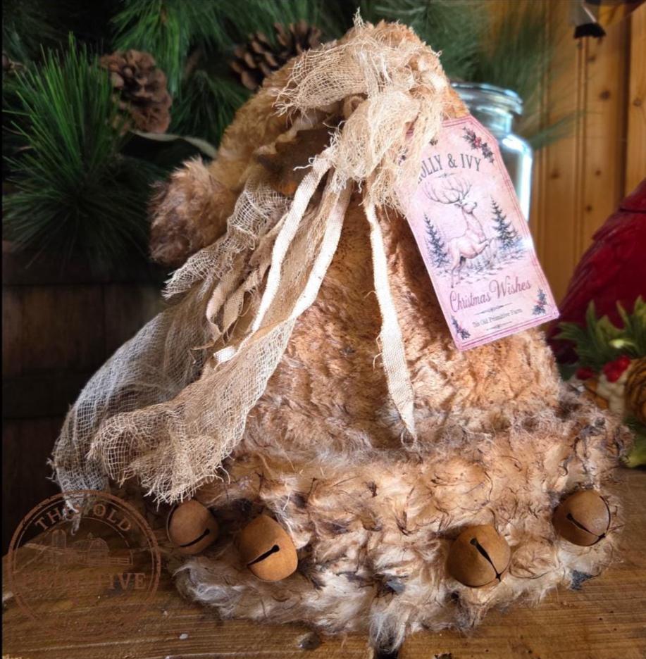 Primitive Cream Santa Hat Tree Topper | Holly & Ivy Christmas Wishes | 2026 Limited Edition